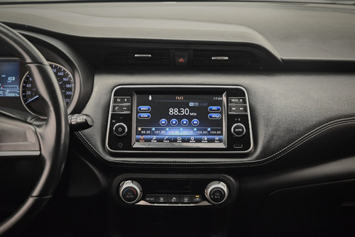 Nissan Kicks EXCLUSIVE 1.6 AT