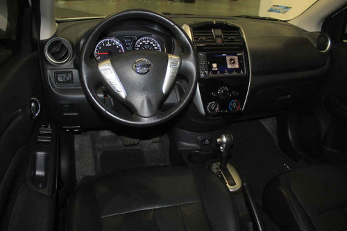 Imagen 11 de 15 de Nissan Versa 2019 4p Exclusive L4/1.6 Aut