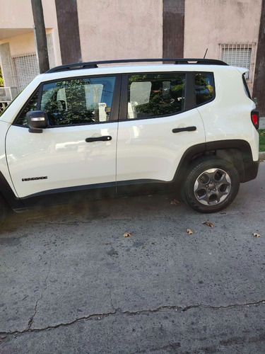 Jeep Renegade Sport Plus 1.8 Excelente