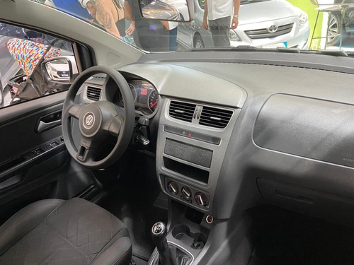 Volkswagen Fox Mi Highline 1.6 2014 Branco 4p