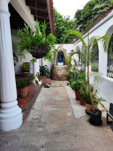 Imagen 3 de 26 de Febrero 22 Se Vende Casa Urb. Las Quintas Ii Naguanagua 04145951242 Francisco Rodriguez