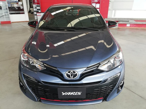 Toyota Yaris 1.5 Mecanico Full - Entrega Inmediata
