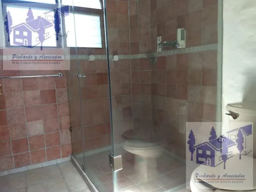 Casa En Venta En Lomas De Azingo, Cuernavaca Morelos.