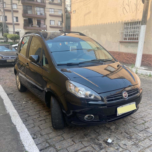Imagem 10 de 15 de Fiat Idea 2013 1.4 Attractive Flex 5p