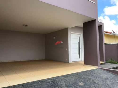 Imagem 4 de 30 de Casa A 2 Km Do Centro De Ibiúna Cod: 0587
