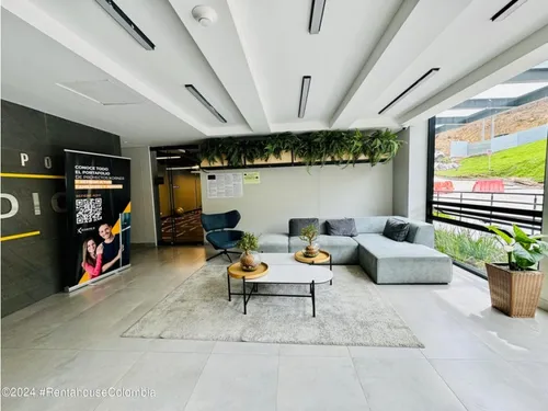 Apartamento En Bosque De Pinos Rah Co: 25-967