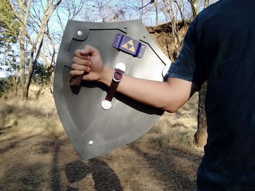 Escudo Zelda Hylian Shield Artesanal - Ocarina Of Time