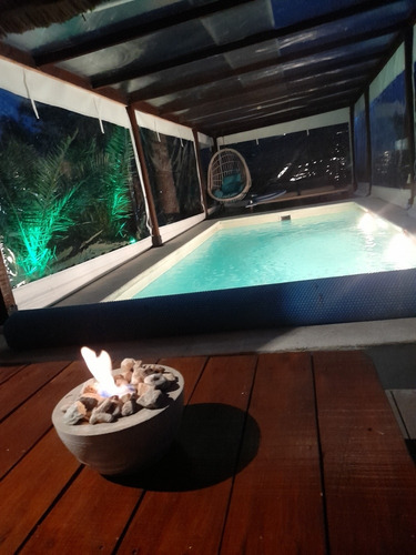 Imagen 2 de 24 de Casa Piscina Climatizada A 34 Grados, Con Cerramiento En Pvc. En Parque Del Plata