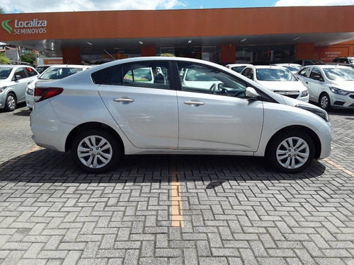 Imagem 5 de 9 de Hyundai Hb20s 1.6 Comfort Plus 16v Flex 4p Automático