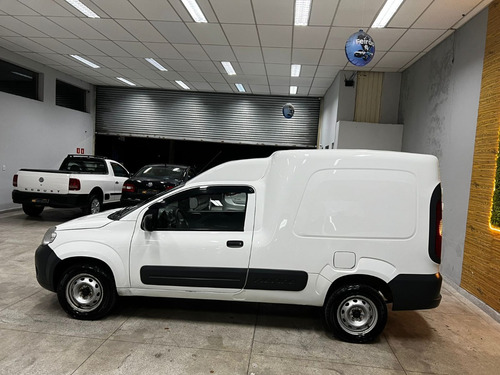 Fiat Fiorino FurgãO 1.4 Endurance Flex 4p