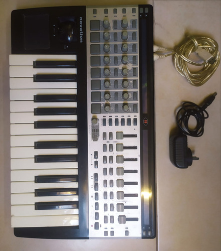 Controlador Novation Remote 25 Sl Mk2 Mkii Usb Midi Daw