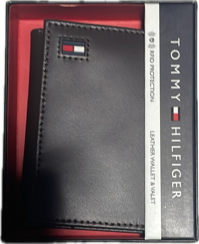 Leather Wallet & Valet - Tommy Hilfiger
