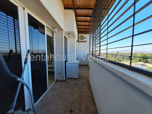 Gjg Vende Impecable Penthouse Equipado En Urb Santa Rosalia Terra Santa 25-15452