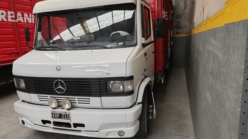Imagen 2 de 15 de Mercedes Benz 710 Plus