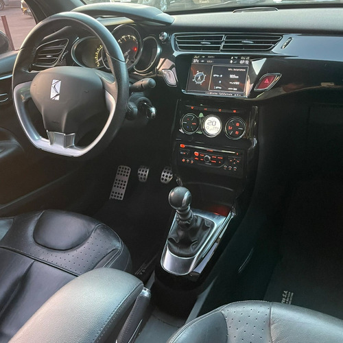 Imagen 13 de 19 de Citroën Ds3 1.6 Thp 156 Sport Chic