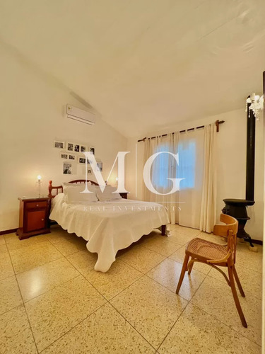 Alquiler Anual Casa 3 Dorm, Zona Pedragosa Sierra, Cochera, Barbacoa