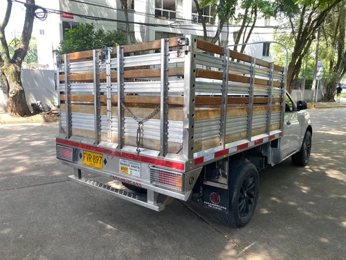 Nissan Frontier 4x2 2.5 2020