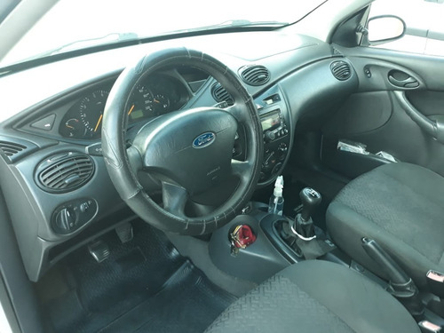 Ford Focus Ambiente 1.6 Arcars
