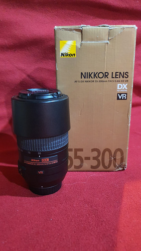 Nikon D5500 + Lente 35 Mm + 55-300mm Negro
