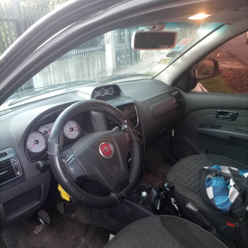 Imagen 8 de 10 de Fiat Strada Adventure 1.6 Dc Pack Segurida