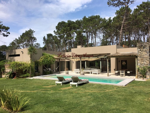 Imagen 8 de 9 de Venta Venta Hermosa Casa 3 Dormitorio En Exclusivo Country Laguna Blanca