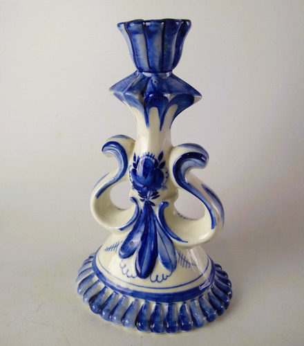 Antigo Castical Em Porcelana Pintada Russa 10488 Rrdeco (Usado)