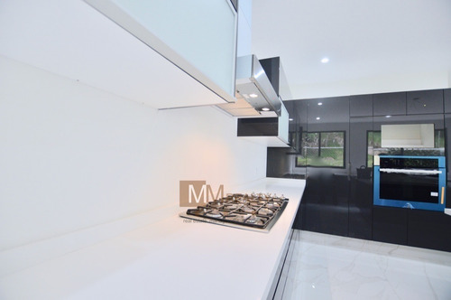 Imagen 15 de 30 de Lomas De Las Palmas - Casa En Venta / House For Sale