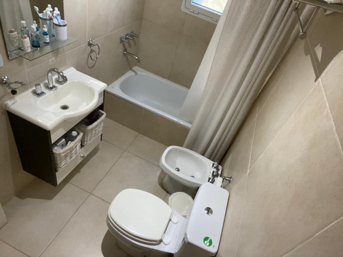 Venta Dúplex 2 Ambientes Cochera Parrilla Jardin
