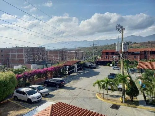 Venta De Townhouse Guatire Mr