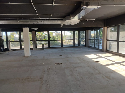 Alquiler Oficinas 250m2 En Olivos
