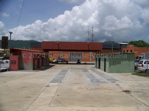 Galpón Alquiler El Ingenio Guatire. Ar. Mls # 25-23621