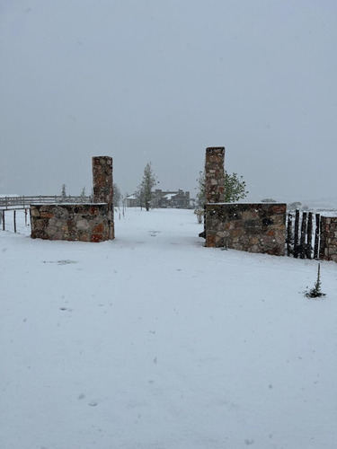 Chalet De Piedra En 6.5 Hectáreas De Campo, 3 Hab, Hermosa Vista A Las Sierras Grandes, Atos Pampa