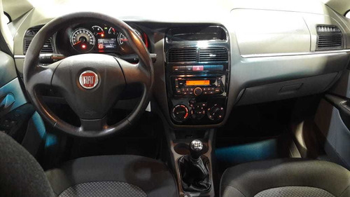 Fiat Linea 1.8 Essence 16v Flex 4p Manual