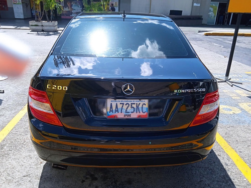 Imagen 5 de 13 de Mercedes Benz C200