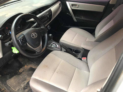 Imagen 9 de 14 de Toyota Corolla 2014 1.8 Xli Cvt 140cv