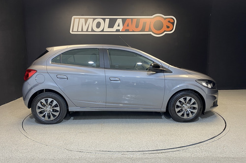 Chevrolet Onix 1.4 Black Edition 1.4