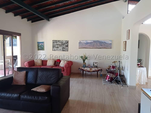 Imagen 9 de 20 de Casa En Alquiler La Lagunita Country Club 22-10957 María José Diaz +58 424-1747490