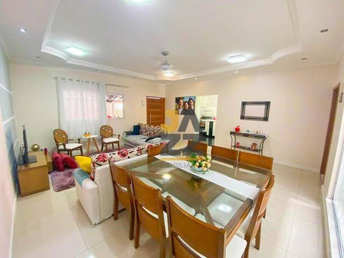 Linda Casa No Jardim Oásis Com 3 Dormitórios À Venda, 240 M² Por R$ 520.000 - Taubaté/sp - Ca13503