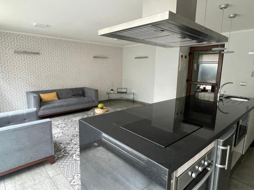 Arriendo 1 Dorm 1 Baño, Santa Rosa 365, Metro Santa Lucía