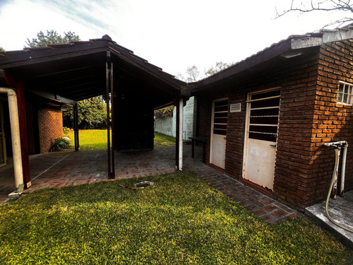 Casa En Venta En Calle 495 Y 496