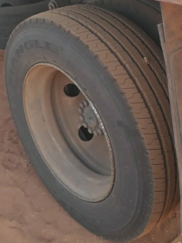 Ford Cargo 815