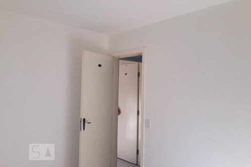 Apartamento Para Aluguel - Santa Cândida, 2 Quartos, 50 - 893062683