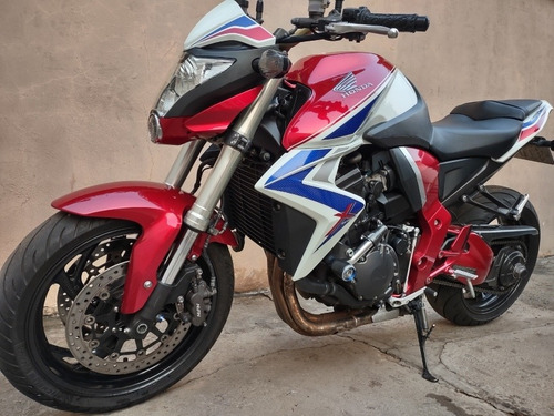 Imagem 3 de 8 de Honda Cb1000r