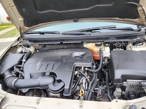 Imagen 4 de 8 de Chevrolet Malibu Lt