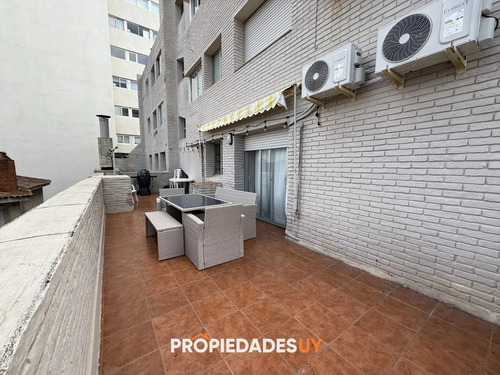 Venta Apartamento 3 Dormitorios Puerto Punta Del Este