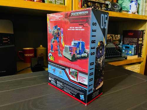 Transformers Studio Series Optimus Prime 05 Voyager Class