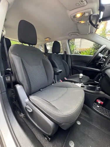 Jeep Compass 2.4 4x2 Sport