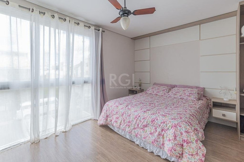 Casa Em Hípica Com 3 Dormitórios - Lu430381