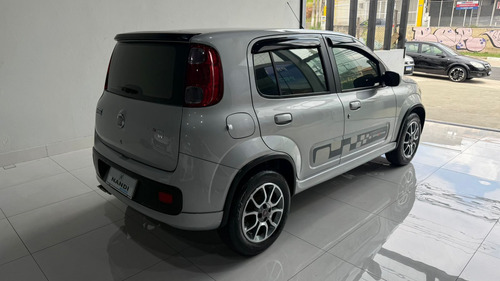 Fiat Uno 1.4 Sporting Flex 5p