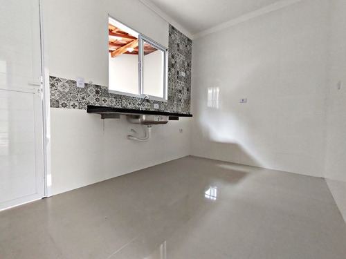 Imagem 9 de 28 de Sobrado Com 2 Dormitórios À Venda Por R$ 240.000,00 - Tupi - Praia Grande/sp - So0013